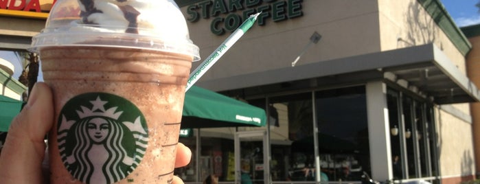 Starbucks is one of Orte, die Ed gefallen.
