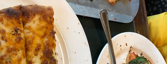 Farrelli's Wood Fire Pizza is one of When in Washington.