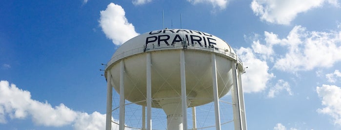 Grand Prairie, TX is one of 🌃Every US (& PR) Place With Over 100,000 People🌇.