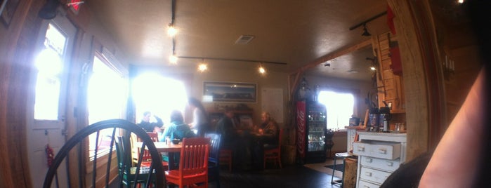 Base Camp Cafe is one of Columbia Falls Eats.