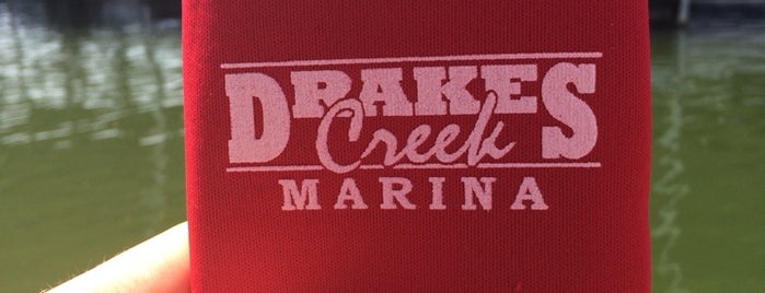 Drakes Creek Marina is one of สถานที่ที่ Barry ถูกใจ.
