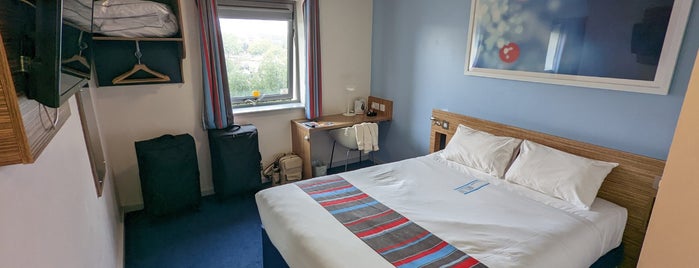 Travelodge is one of Lieux qui ont plu à Emyr.