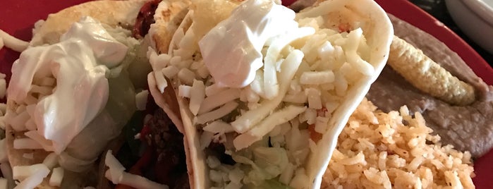 Pablos Mexican Restaurant & Cantina is one of Guide to Chicagoland's best spots.