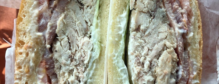Sandwich is one of Lieux sauvegardés par Philip.