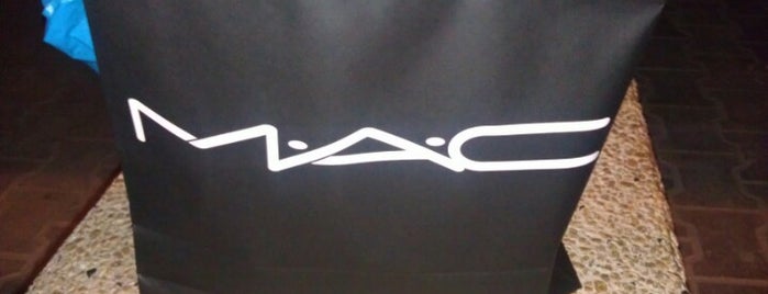 Mac is one of meshooSH’s Liked Places.