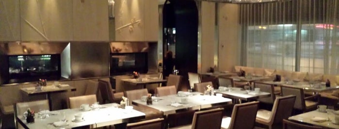 Hawksworth Restaurant is one of Vancouver, lest I forget.
