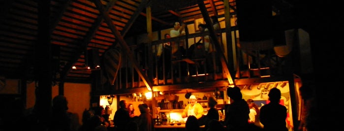 Green Dragon Inn is one of Gulf Wars Places.