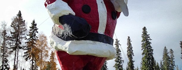 Santa Claus House is one of Weird Museums and Roadside Attractions.