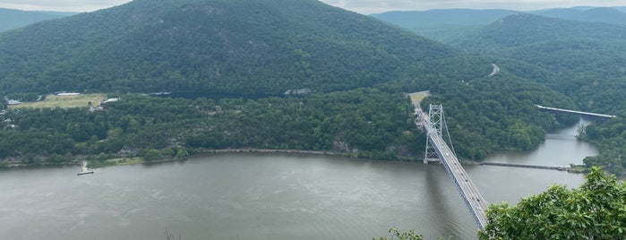Anthonys Nose / Appalachian Trail is one of Cold Spring, Garrison, and Bear Mountain.