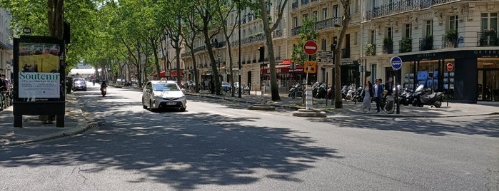 Avenue Bosquet is one of Paris.