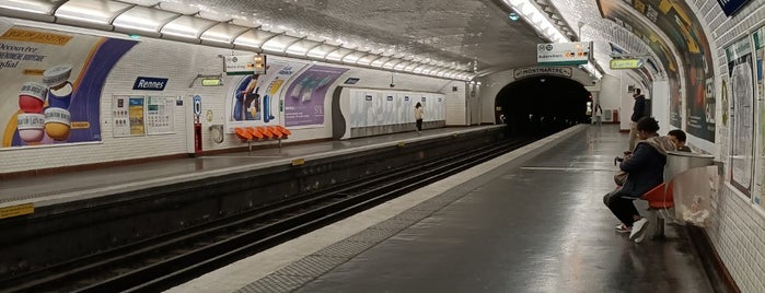 Métro Rennes [12] is one of Visite des villes en prenant le métro parisien.