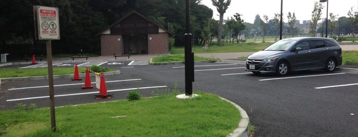 和田堀公園第二駐車場 is one of 駐車場.
