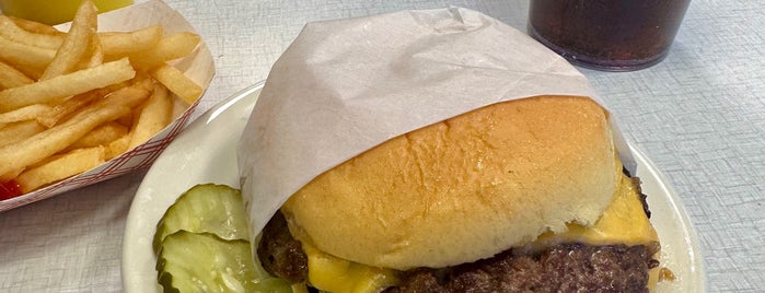 Hamburger America is one of SoHo 👠.