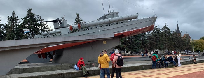 Памятник морякам-балтийцам is one of Исторические корабли.