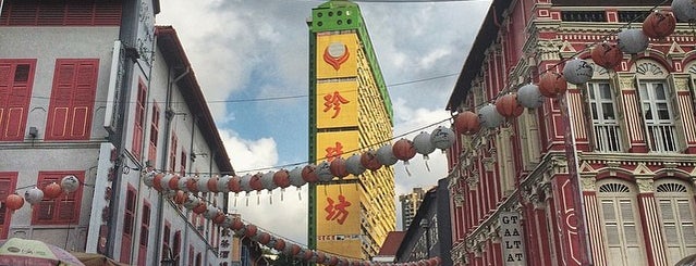 Chinatown is one of Neighbourhoods (Singapore).