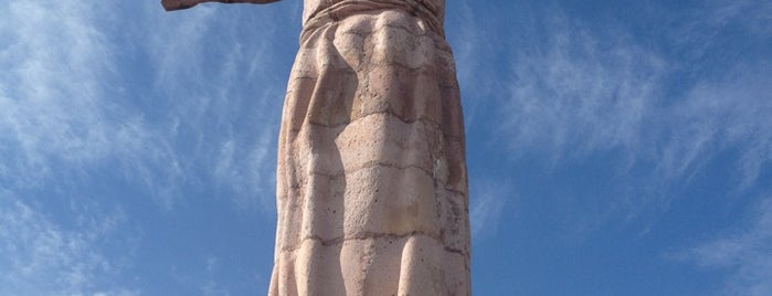 Cristo Monumental Taxco is one of Tempat yang Disukai Mario.
