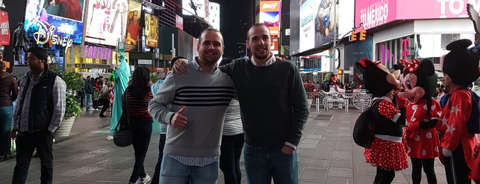 Times Square is one of Lieux qui ont plu à Daniel.