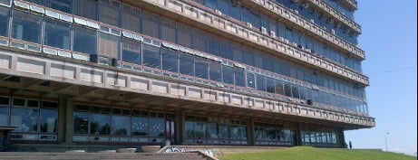 Facultad de Ciencias Exactas y Naturales (FCEN - UBA) is one of Mis Lugares PSV.