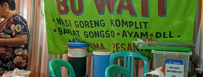 Waroeng Semawis is one of Wisata Kuliner -Semarang.