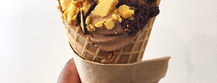 Magpies Softserve is one of FoodBabyNY Trip to Los Angeles.