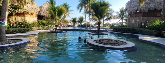 Tortuga Village Resort y Playa is one of Beach Places.