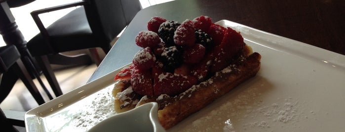 Waffle & Berries is one of Vancouver Brunches.