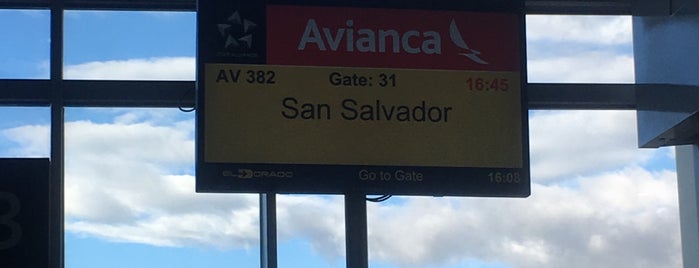 Gate 31-32-33 is one of Sergio’s Liked Places.