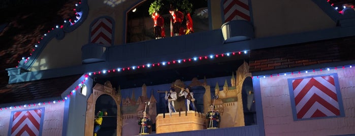 Christmas Town is one of Holiday entertainment.