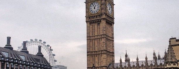 Elizabeth Tower (Big Ben) is one of LNDtipy.