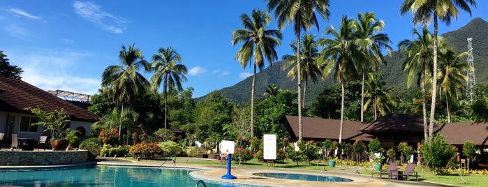 Sheridan Beach Resort & Spa is one of Filipinler-Manila ve Palawan Gezilecek Yerler.