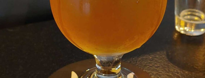 Westside Taphouse & Growler Fill is one of Salem Craft Beer destinations.