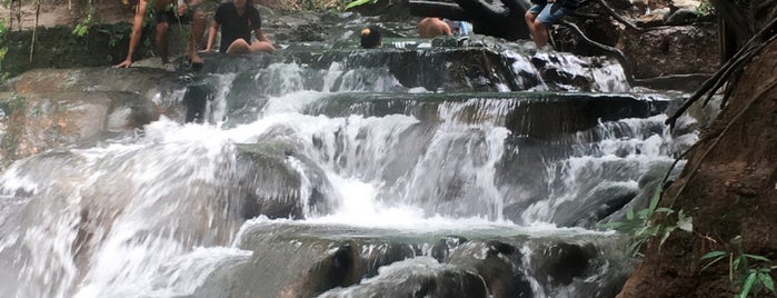 Hot Spring Waterfall is one of กระบี่.
