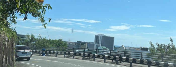 Signal Hill Observatory Tower is one of Kota Kinabalu Attractions.