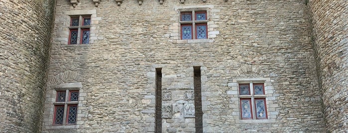 Chateau de Suscinio is one of Tempat yang Disimpan Katja.