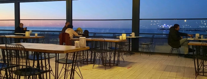 Deniz Kızı Cafe is one of Lieux qui ont plu à Ahmet Sami.