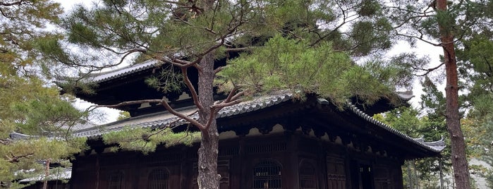 Daisen-in is one of 京都市の重要文化財（建造物）.