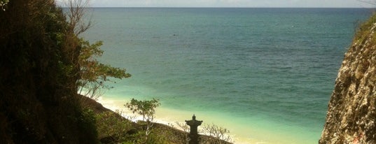 Balangan Beach is one of Гид по пляжам Бали | Bali Beaches.