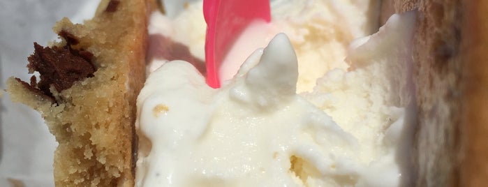 Roxy's Ice Cream Social is one of OklaHOMEa Bucket List.