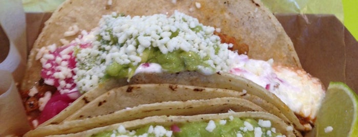 Taco Truck is one of Lugares favoritos de Alberto J S.