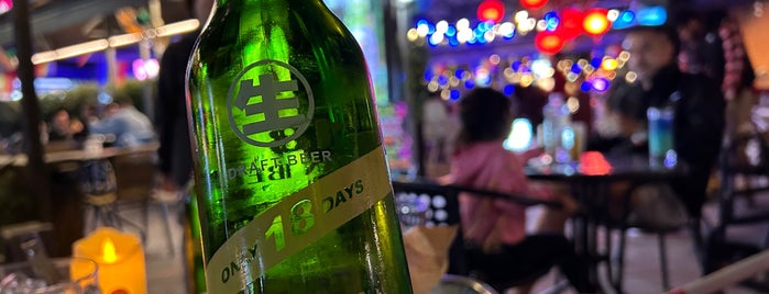 Shibuya Bar is one of 酒.