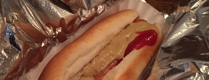 Crif Dogs is one of NYC Food.