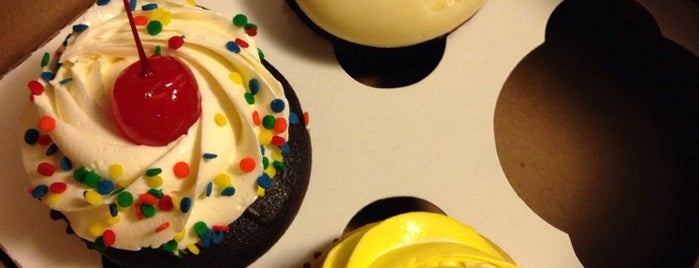 Cupcakes By Lu is one of Want to Try: Tulsa.