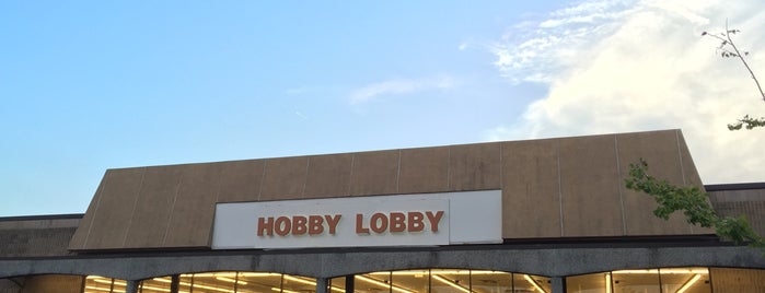Hobby Lobby is one of สถานที่ที่ Kelly ถูกใจ.