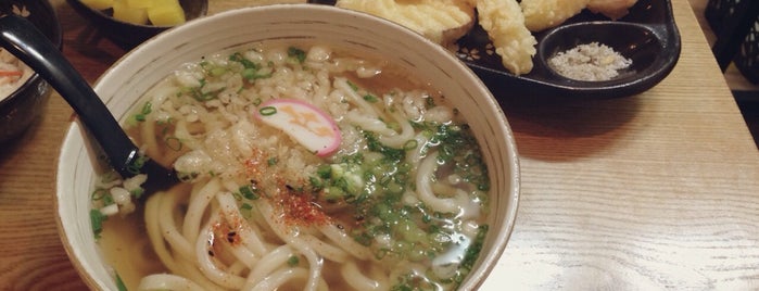 가미우동 (神うどん) is one of Noodle.