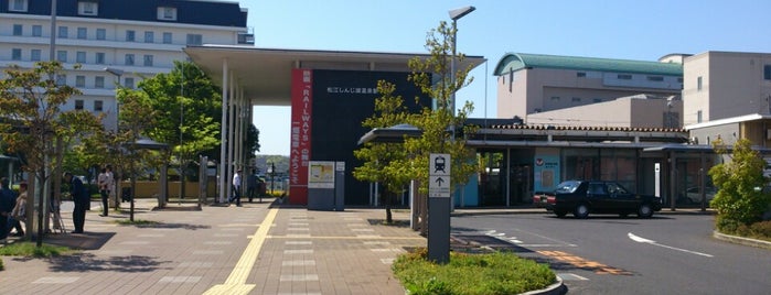 Matsue Shinjiko-Onsen Station is one of 一畑電鉄 北松江線.
