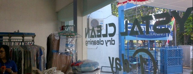 Crystal Clean Dry Cleaning is one of Semarang Clean.