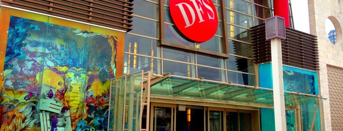 Tギャラリア沖縄 by DFS is one of 沖縄旅行.