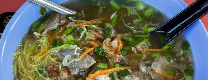 Rosli Bihun Sup is one of Bihun sup laksa.