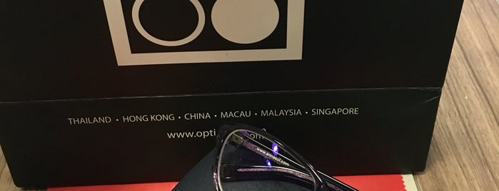 OPTICAL 88 is one of CentralPlaza Pinklao -SHOPS.