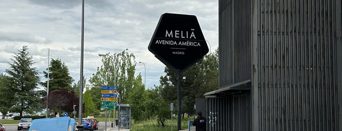 Meliá Avenida América is one of Trips.